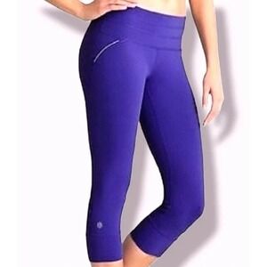 Athleta Women's Royal Purple Relay Be Free Knicker Running Capri Leggings Size S